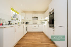 Photo 25- click for photo gallery